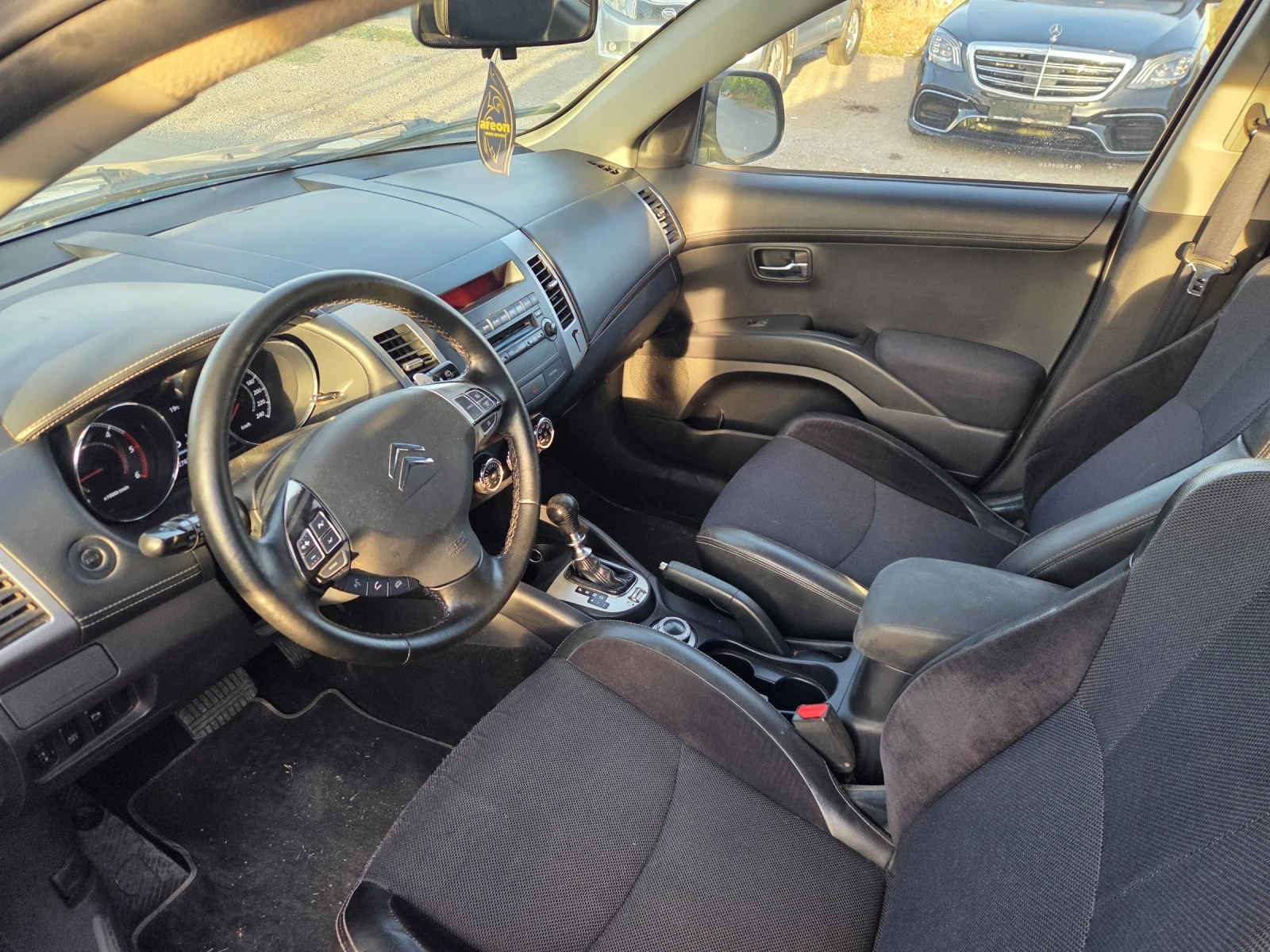 Citroen C-Crosser 2, 200HDI/АВТОМАТИК/4x4/ EURO5B , снимка 7 - Автомобили и джипове - 56330788