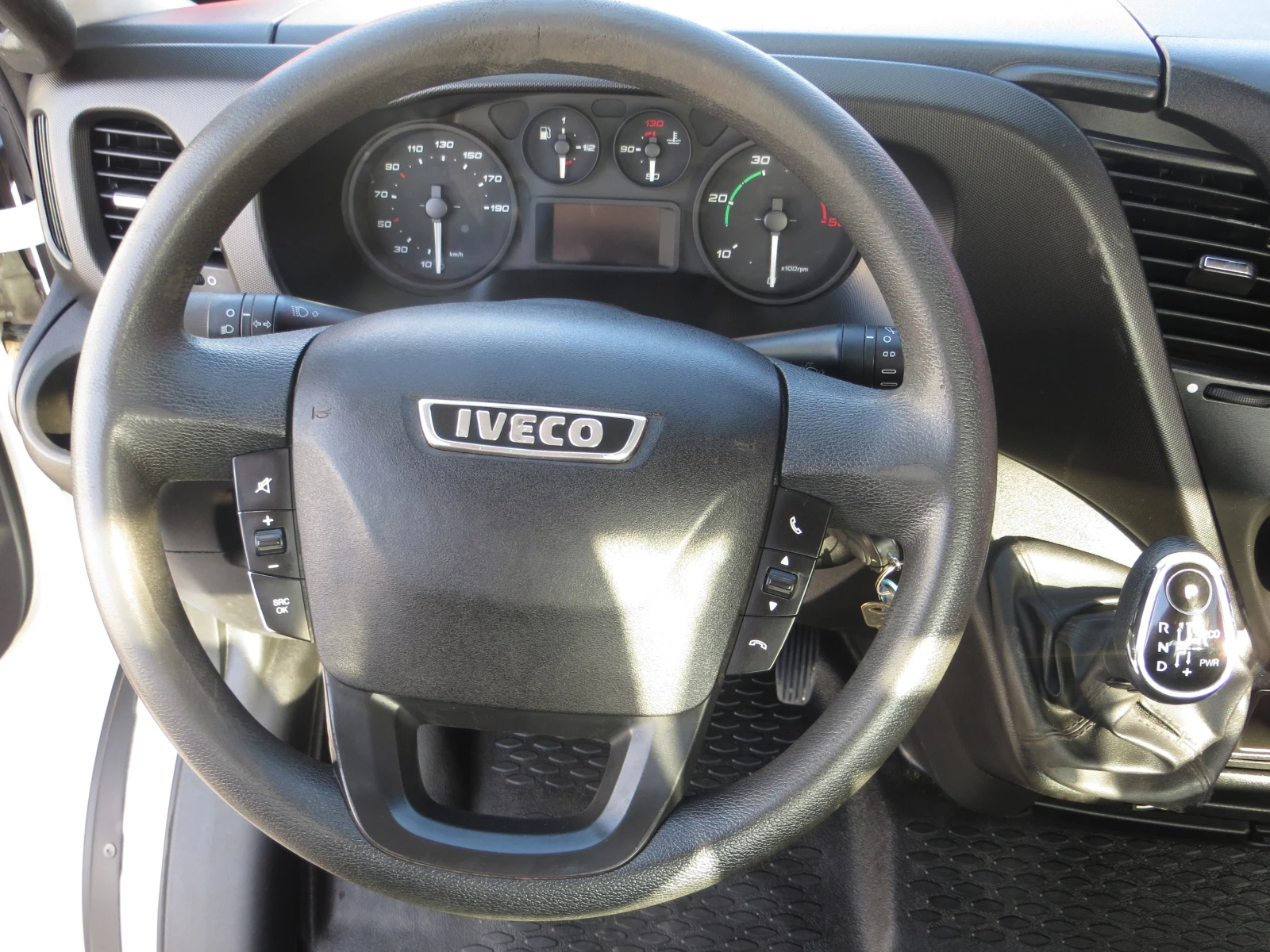 Iveco Daily 50C35 БОРОВИ "В" КАТЕГОРИЯ - изображение 8