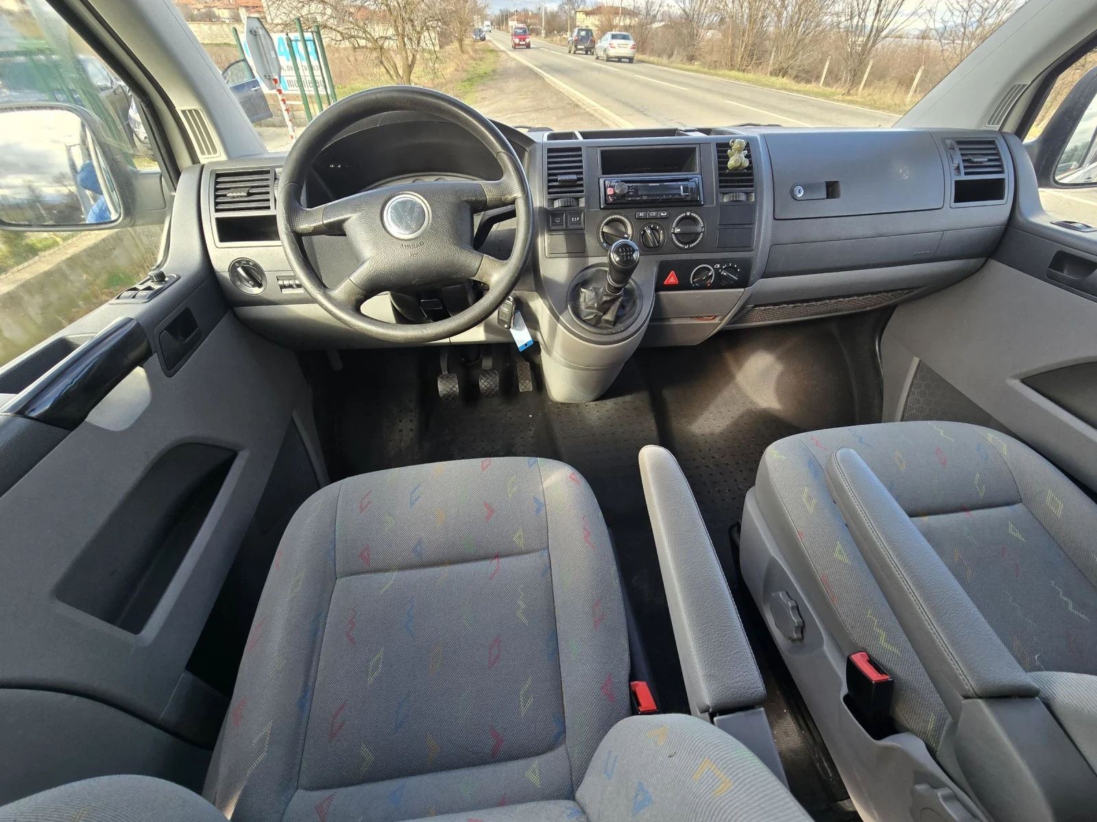 VW Caravelle 2.5TDI174hp XL - изображение 5