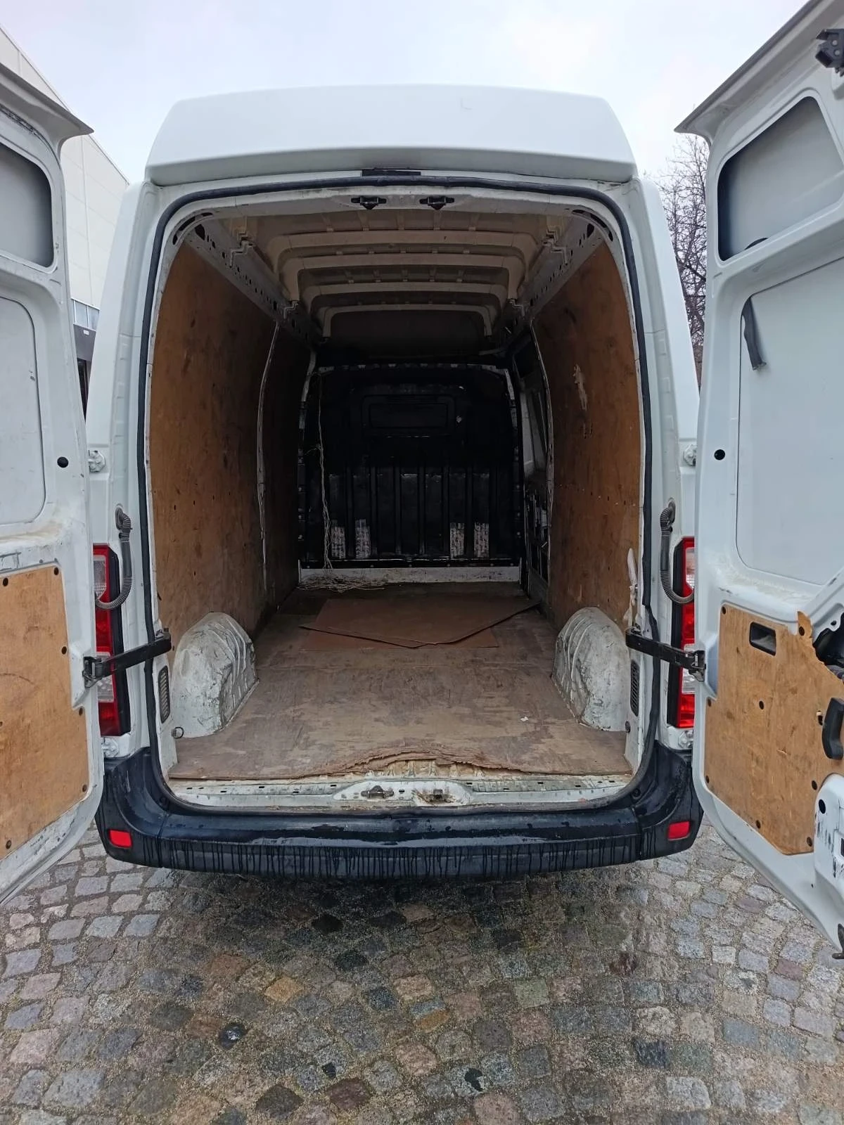 Renault Master, снимка 8 - Бусове и автобуси - 54429608
