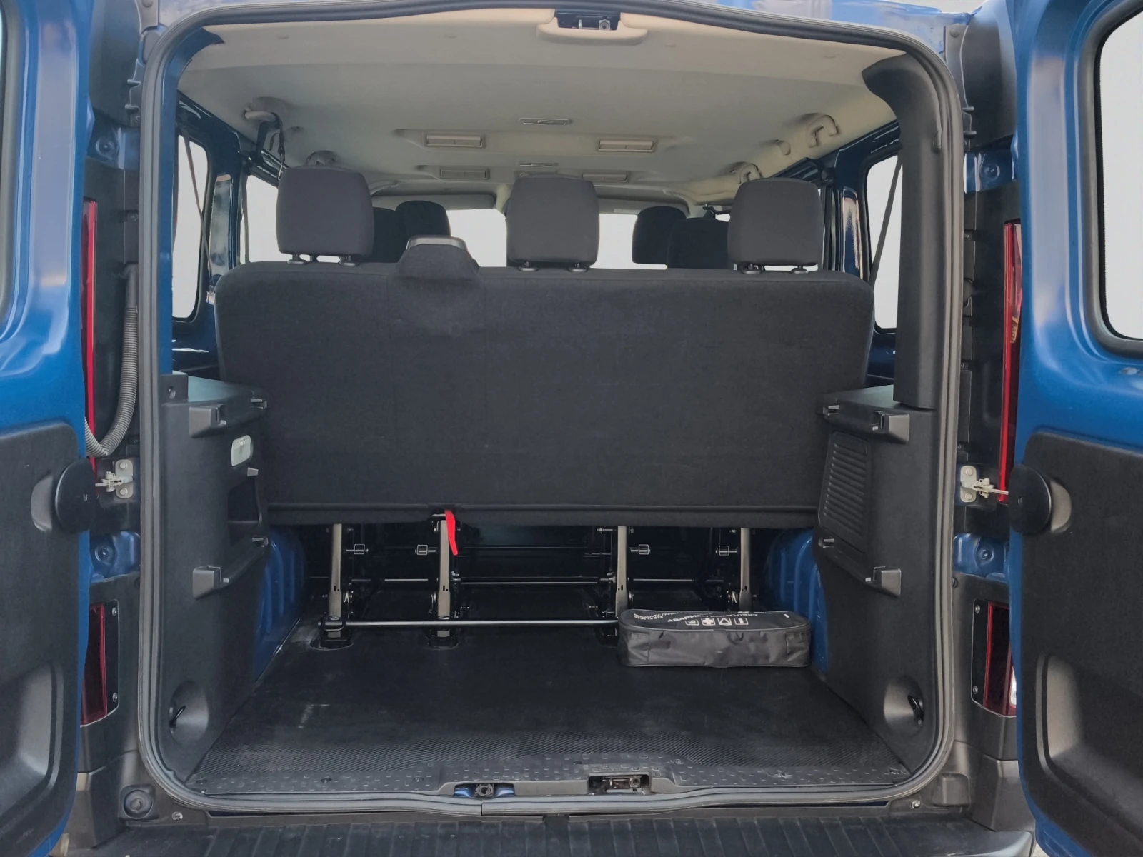 Renault Trafic 2.0 BLUE dCi 110, L1H1, 8+ 1 �����, EURO6//2302R07 | Mobile.bg � ����������� 13