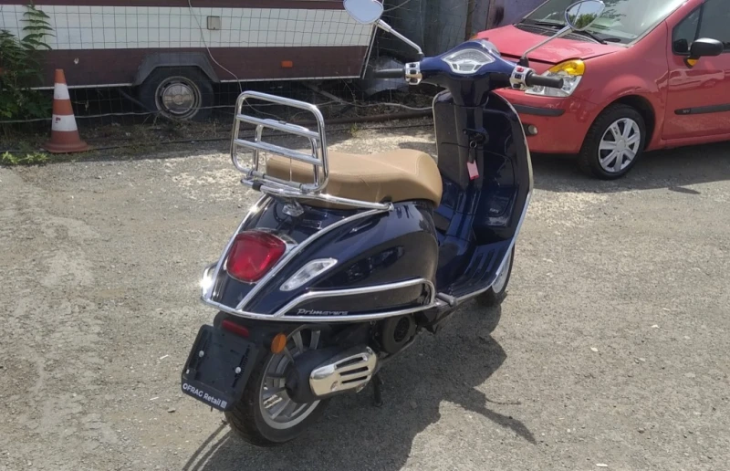 Vespa Primavera 125, снимка 3 - Мотоциклети и мототехника - 47280467