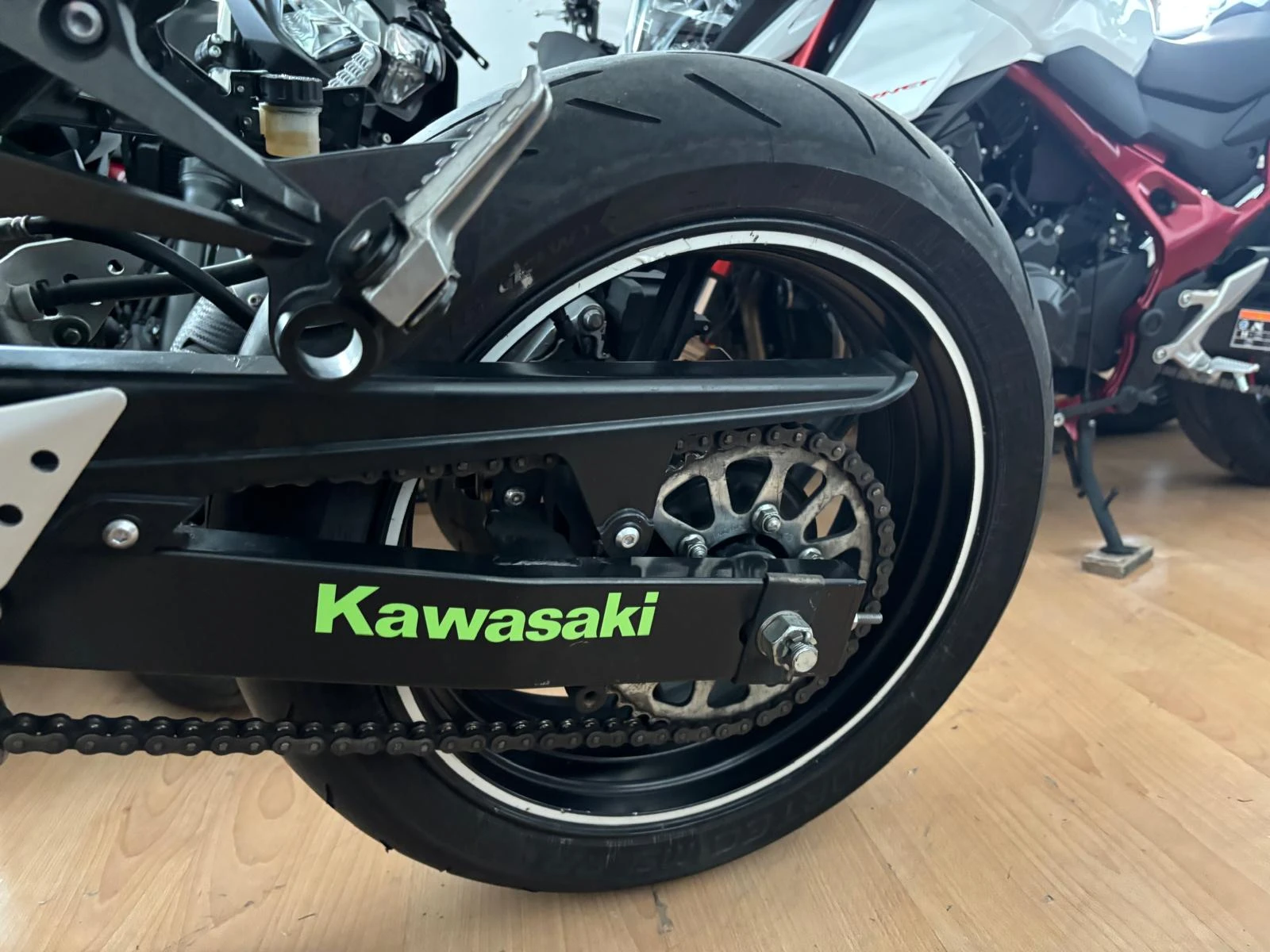 Kawasaki Z 750, снимка 14 - Мотоциклети и мототехника - 53627109
