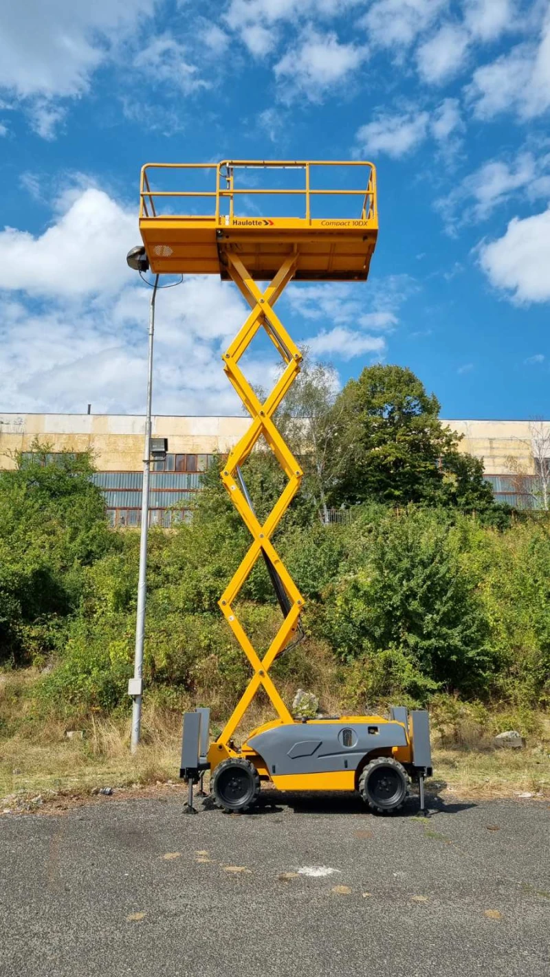 Автовишка Друга марка HAULOTTE COMPACT 10DX  4x4, снимка 7 - Индустриална техника - 49209332