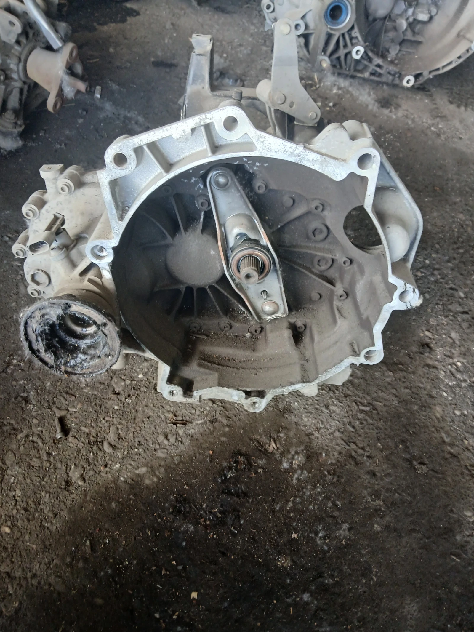02T 301 103 M 03 �������� ����� VW Polo  | Mobile.bg � ����������� 1