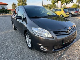 Toyota Auris 2.0 D4D Feislift, снимка 3