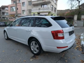 Skoda Octavia 1.6 КАТО НОВА , снимка 9