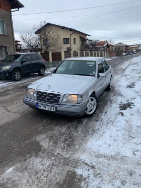 Mercedes-Benz 124 E200 gaz klima