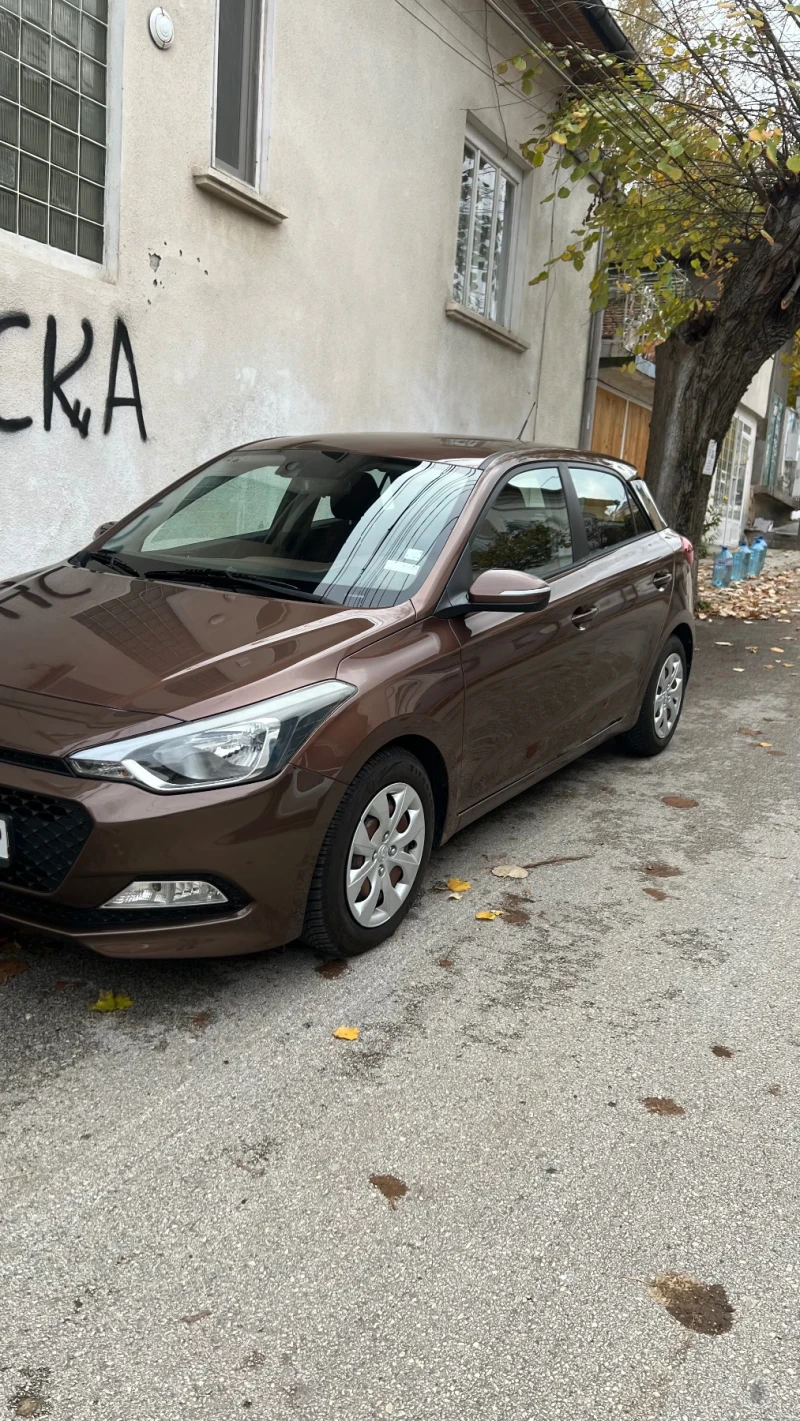 Hyundai I20, снимка 2 - Автомобили и джипове - 48014727