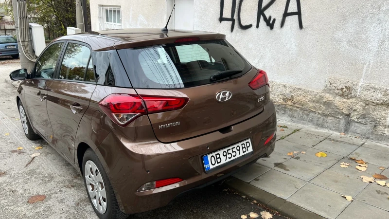 Hyundai I20, снимка 10 - Автомобили и джипове - 48014727