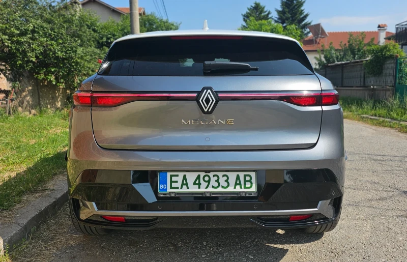 Renault Megane E-Tech Techno / Optimum Charge, снимка 4 - Автомобили и джипове - 48199200