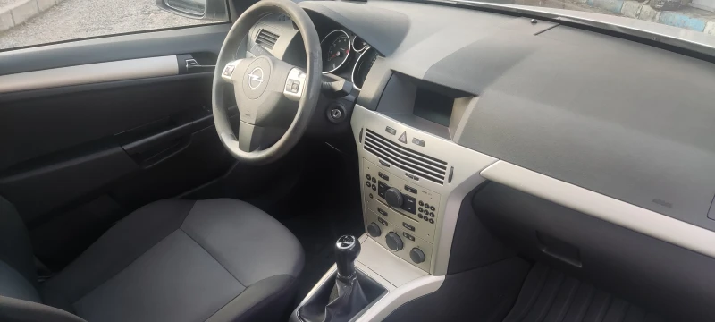 Opel Astra, снимка 6 - Автомобили и джипове - 48443424