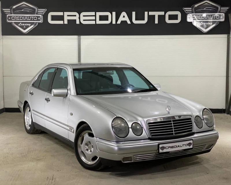 Mercedes-Benz E 250 CDI, снимка 3 - Автомобили и джипове - 48639532