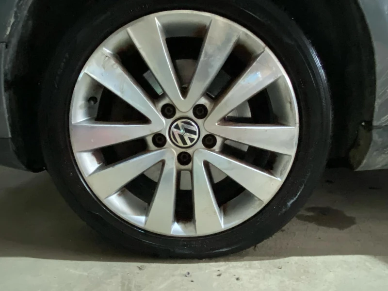 VW Passat, снимка 12 - Автомобили и джипове - 48822291