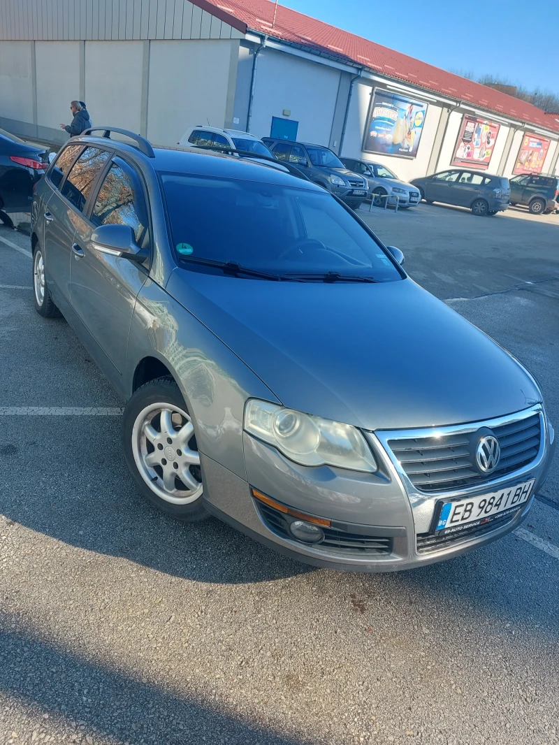 VW Passat, снимка 1 - Автомобили и джипове - 48822291