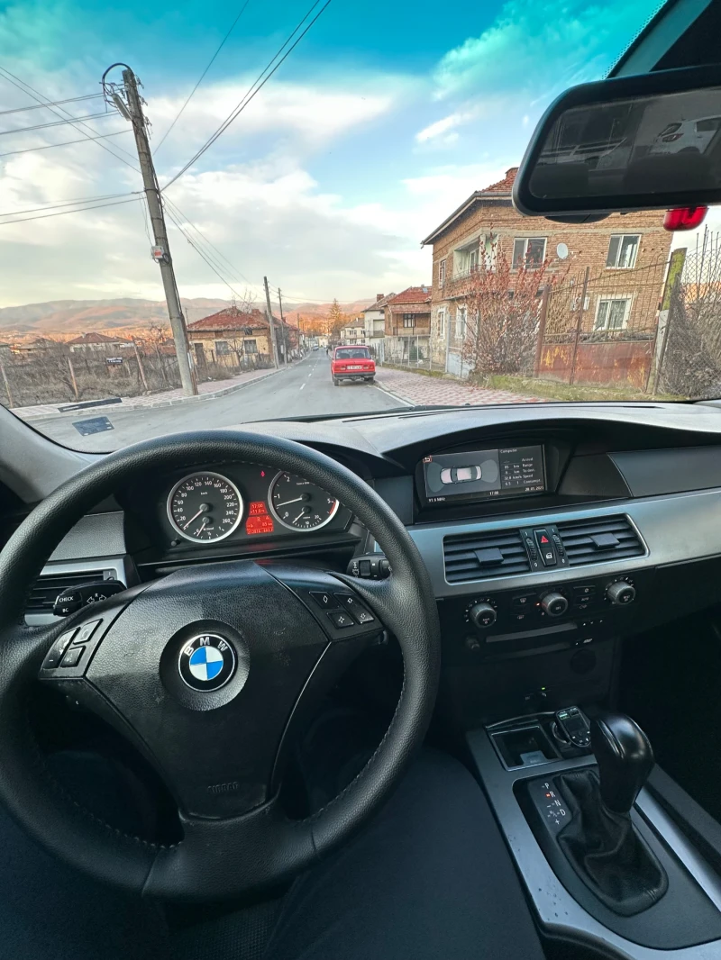 BMW 530, снимка 12 - Автомобили и джипове - 48990503