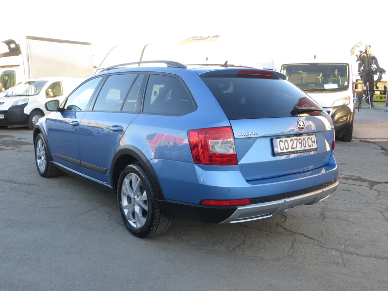 Skoda Octavia SCOUT 4x4, снимка 3 - Автомобили и джипове - 49584931