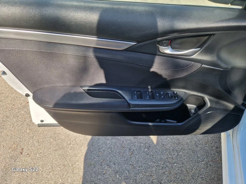 Honda Civic 1.5 ST  VVTI GT SPORT, снимка 7 - Автомобили и джипове - 50955045