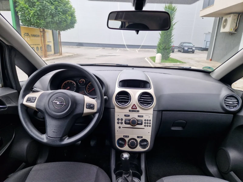 Opel Corsa 1.2 бензин , снимка 15 - Автомобили и джипове - 51991146