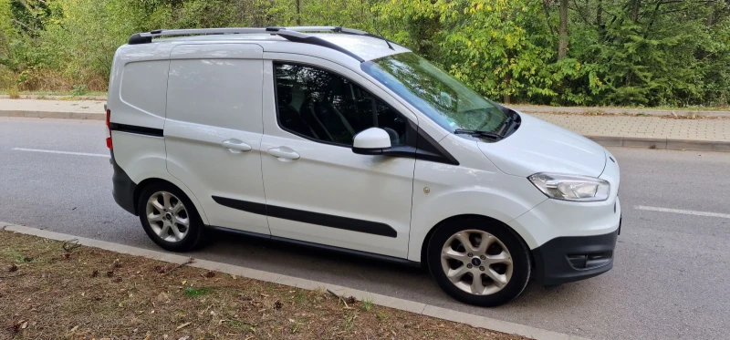 Ford Courier 1.6D 95к.с. Германия, снимка 8 - Автомобили и джипове - 53047390