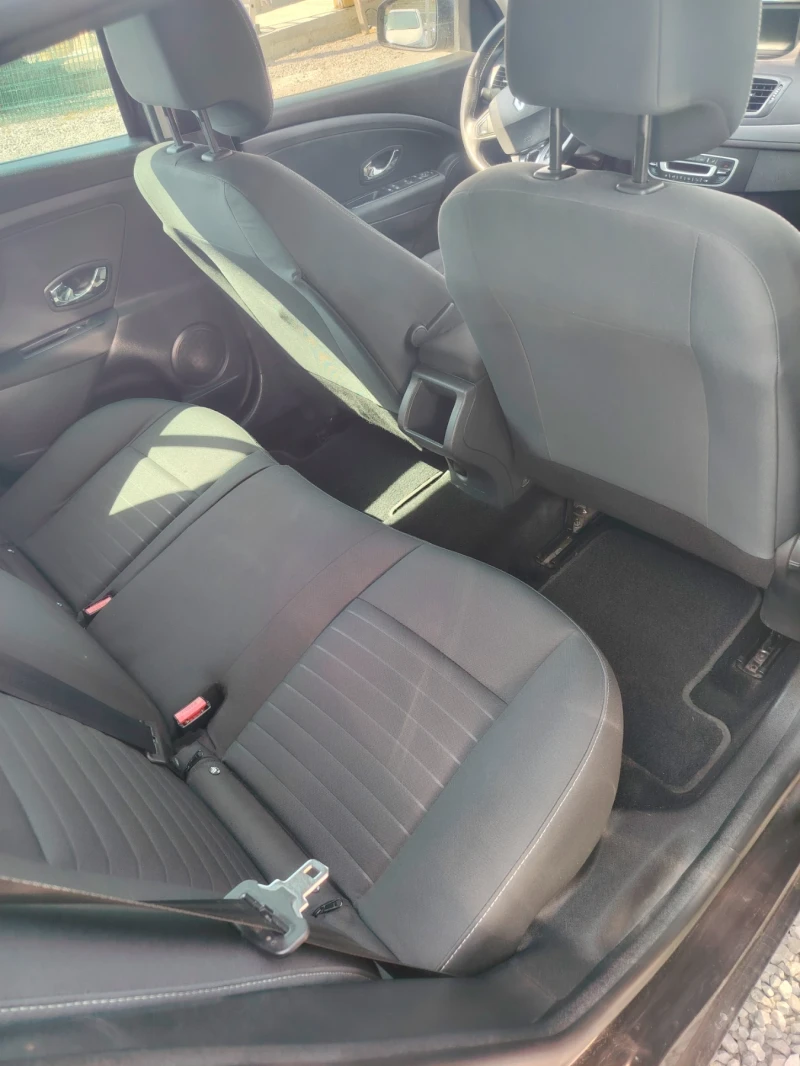 Renault Megane 1.5 DCI LIMITED, снимка 14 - Автомобили и джипове - 52699874