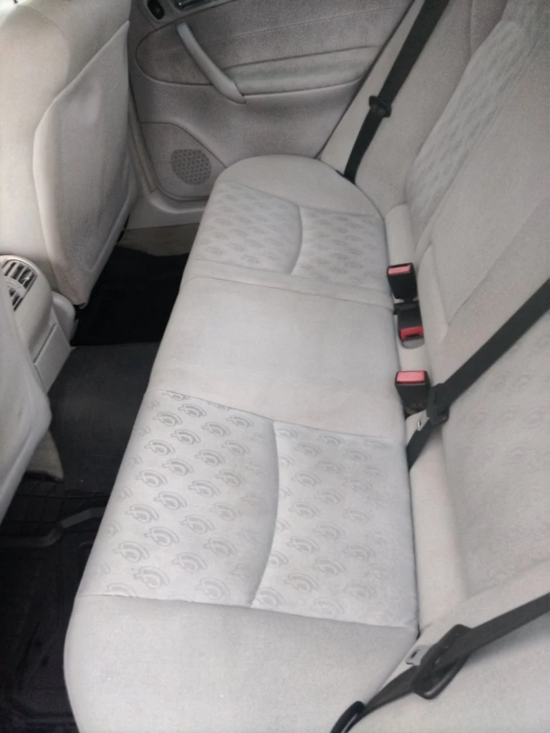 Mercedes-Benz C 270, снимка 8 - Автомобили и джипове - 52863302