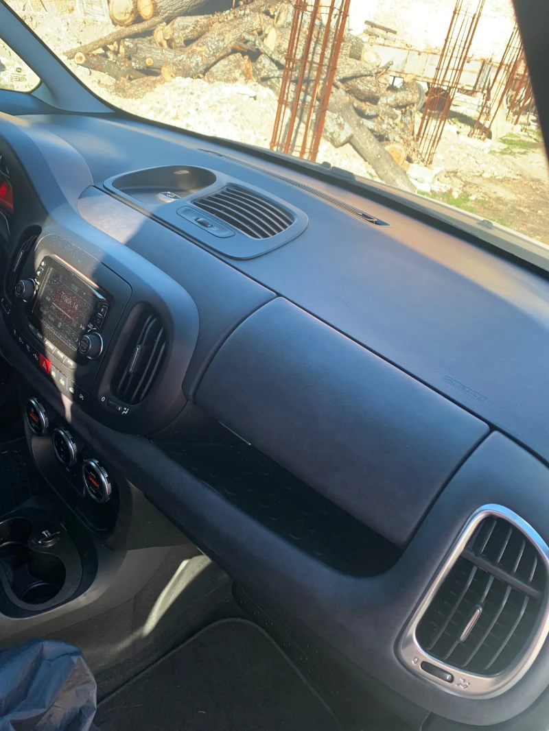 Fiat 500L, снимка 4 - Автомобили и джипове - 53126151