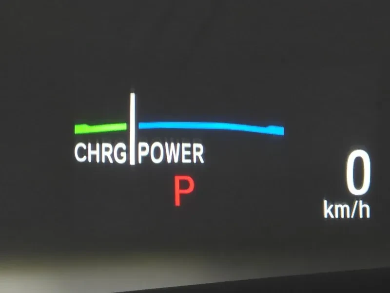 Honda Accord 10Th Generation 2.0 Hybrid Touring, снимка 15 - Автомобили и джипове - 55951329
