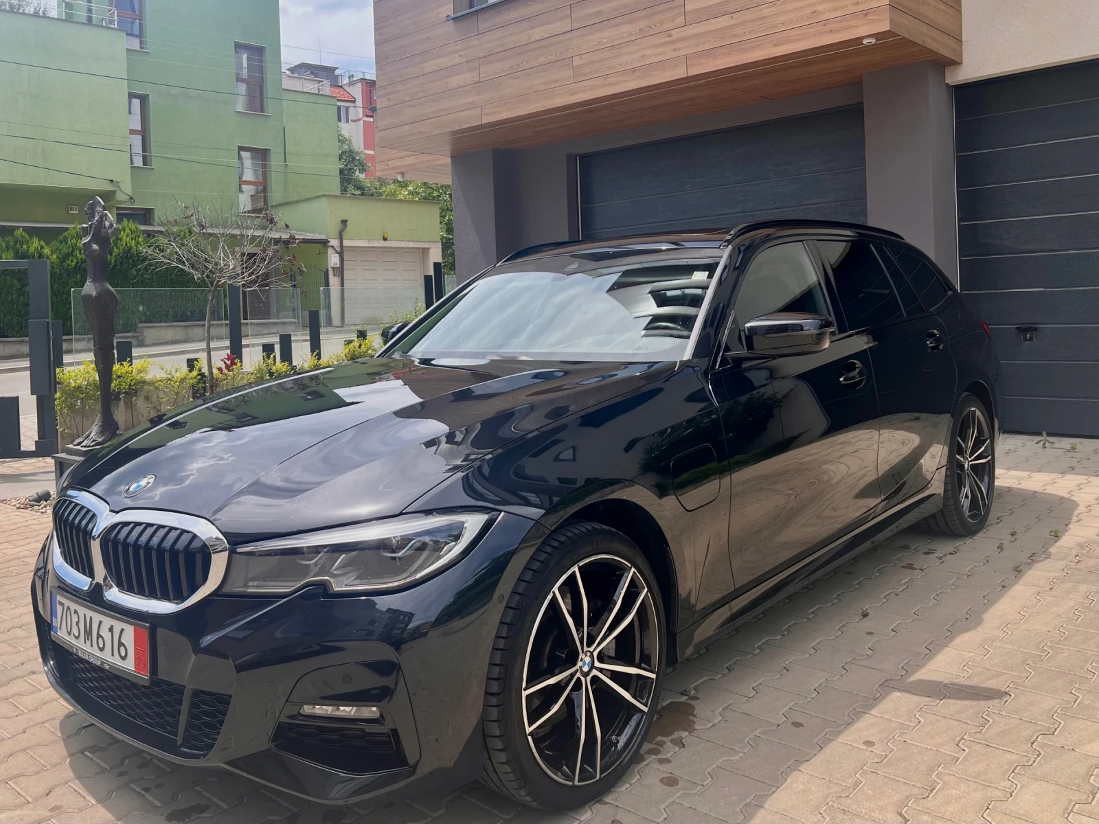 BMW 320 e xDrive Plug-in hybrid M-sport , снимка 1