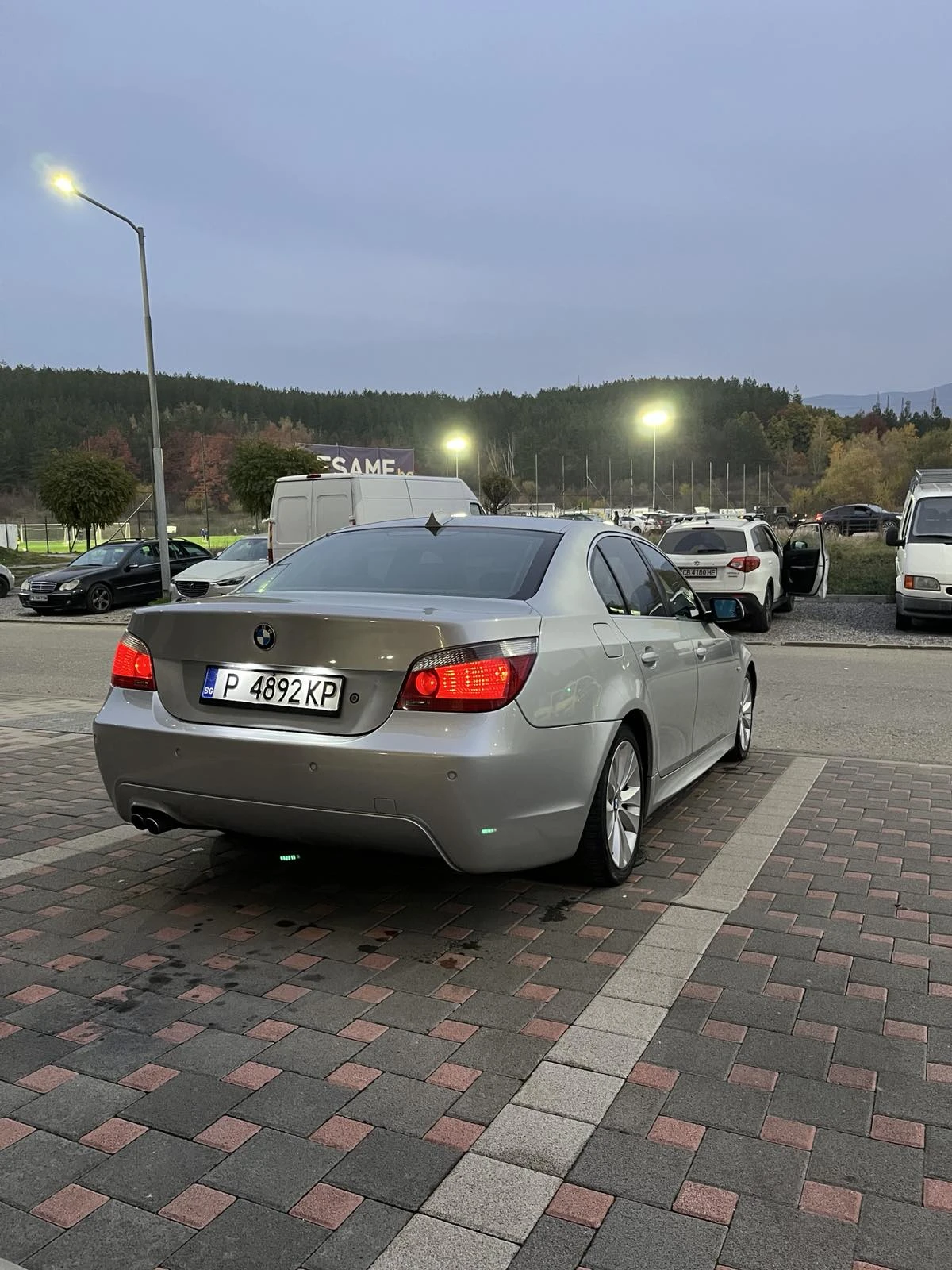 BMW 520  - изображение 6