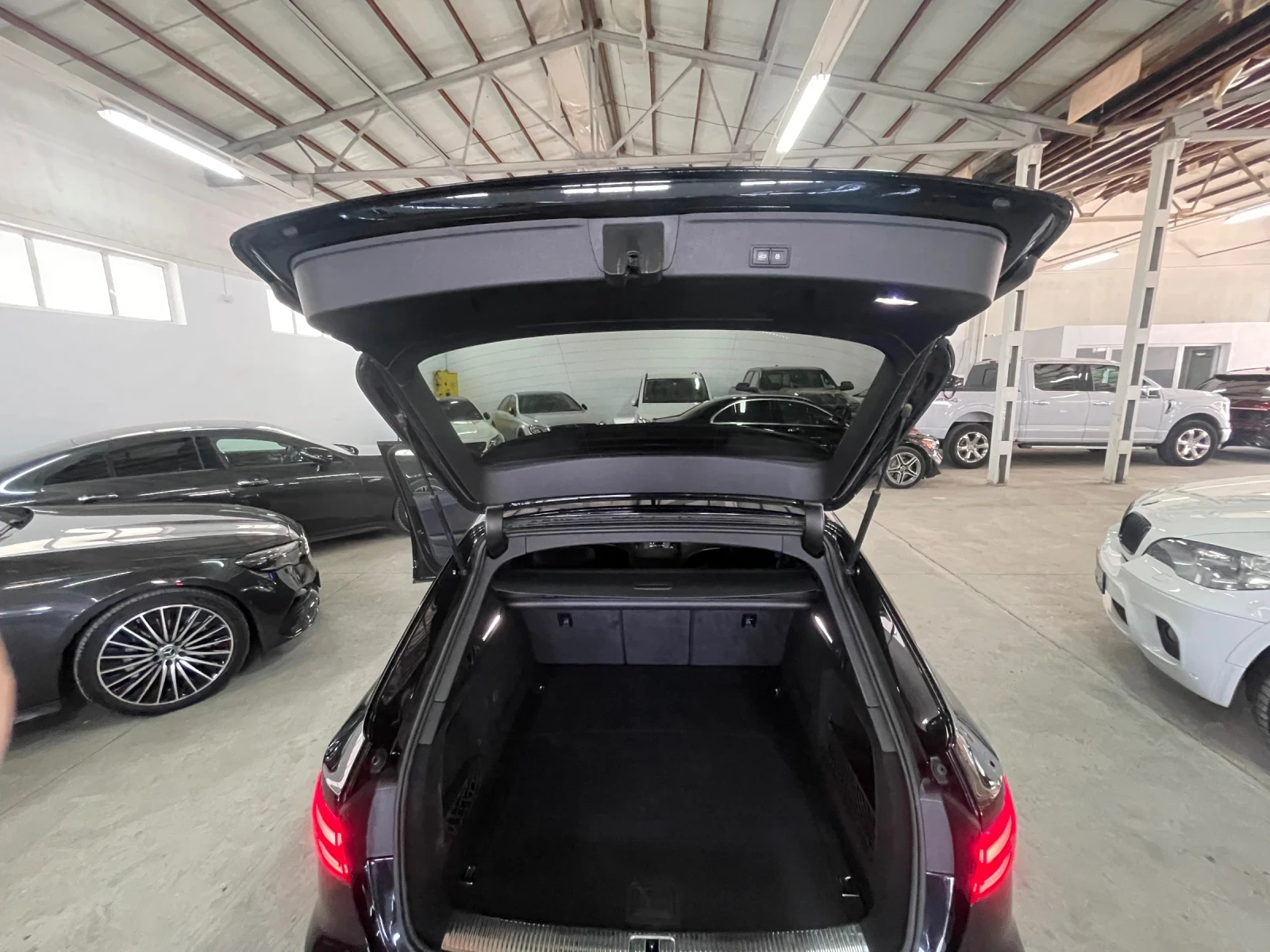 Audi A4 2.0TDI/3xSline/matr/Quattro///360/Full!! | Mobile.bg   17