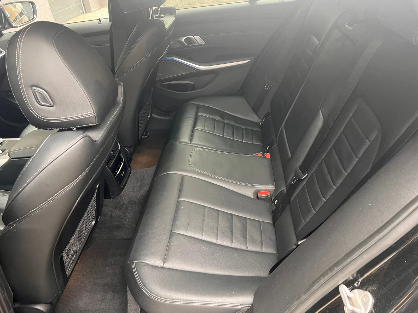 BMW 320 e xDrive Plug-in hybrid M-sport  | Mobile.bg   12