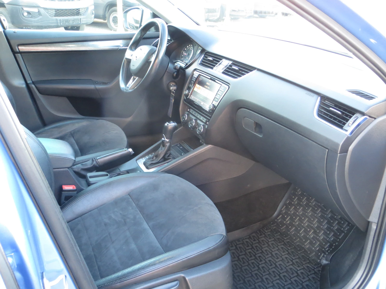 Skoda Octavia SCOUT 4x4 | Mobile.bg   14