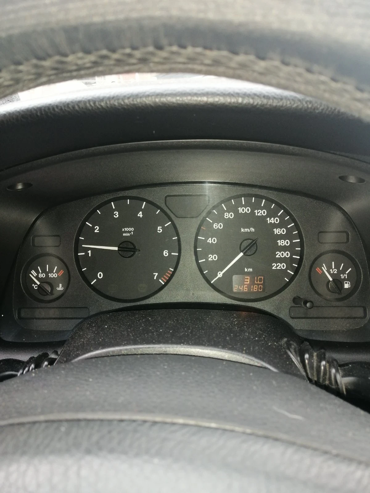 Opel Astra 1.8 - изображение 4