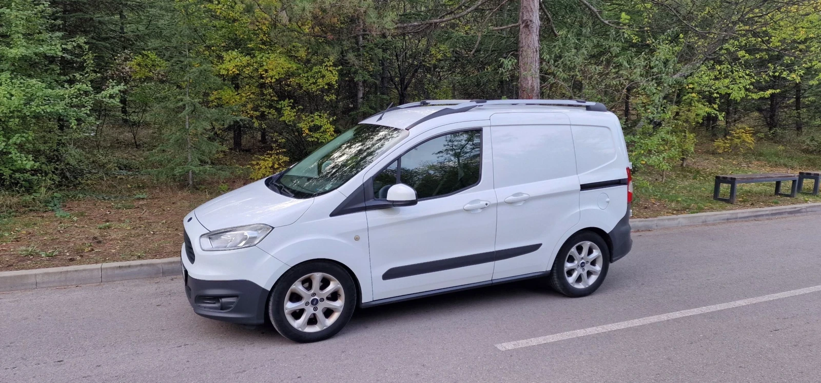 Ford Courier 1.6D 95к.с. Германия - изображение 4