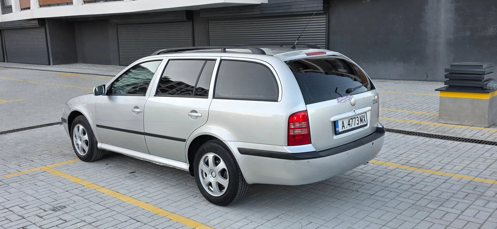 Skoda Octavia 2.0 - изображение 8