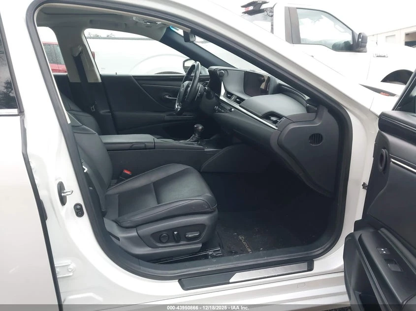 Lexus ES 350 - изображение 5