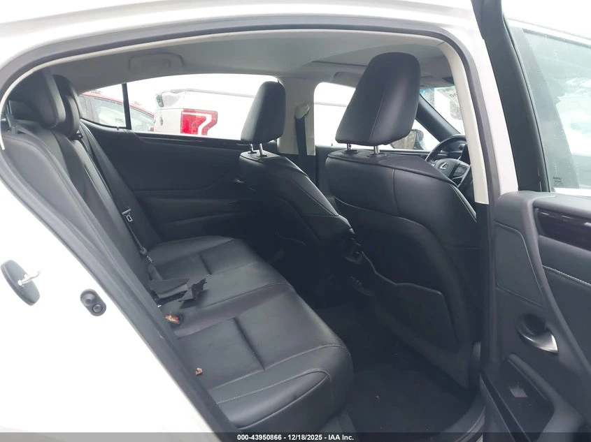 Lexus ES 350 - изображение 8