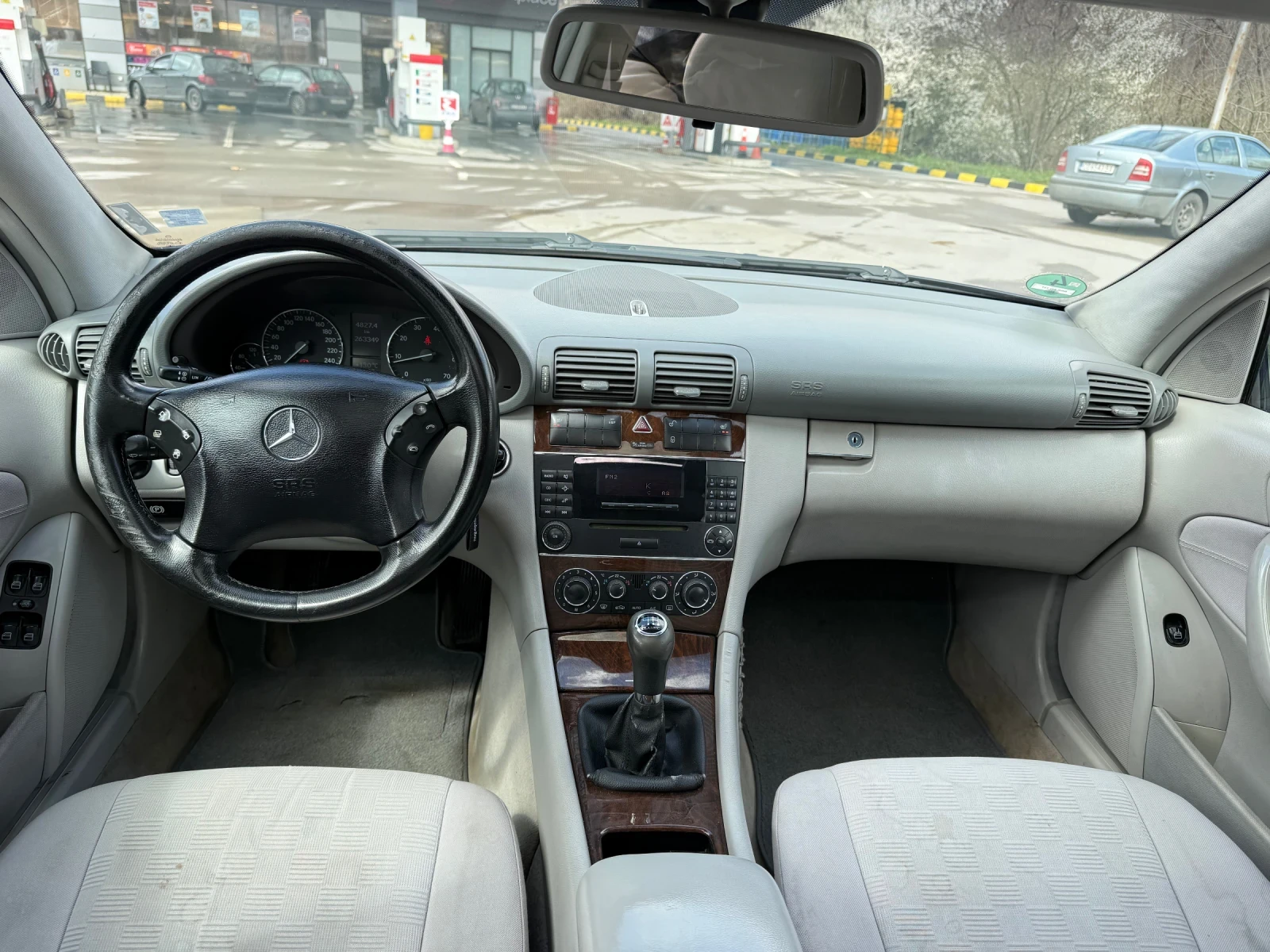 Mercedes-Benz C 180 1.8i Kompressor Климатроник* Шибидах, снимка 15 - Автомобили и джипове - 54091153