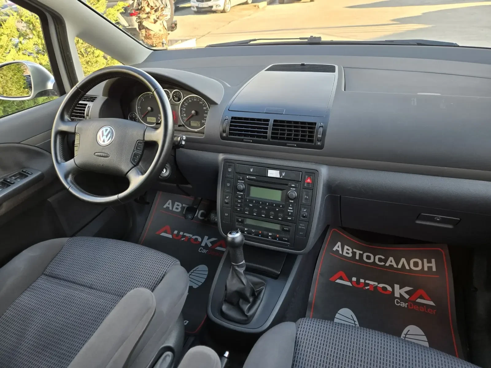 VW Sharan 1.9TDI-116кс= 4х4= 7МЕСТА= BUSSINES= КСЕНОН= FACE, снимка 14 - Автомобили и джипове - 54181022