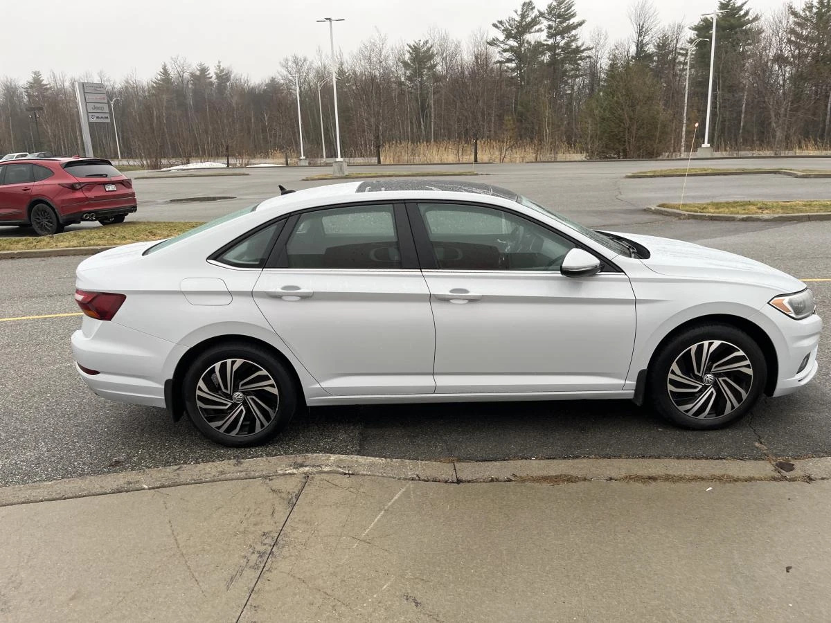 VW Jetta * АвтоКредит * (ЦЕНА ДО БГ), снимка 7 - Автомобили и джипове - 54214872