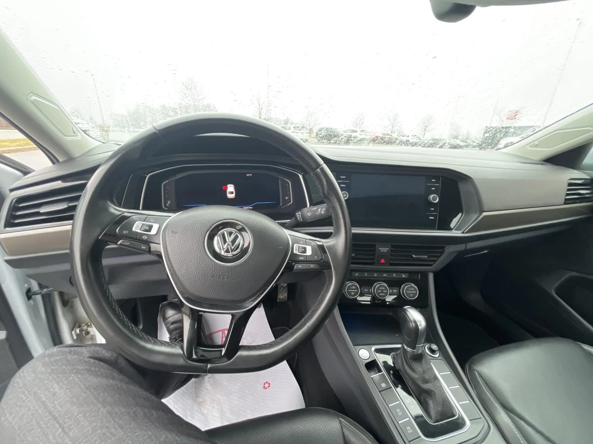 VW Jetta * АвтоКредит * (ЦЕНА ДО БГ), снимка 12 - Автомобили и джипове - 54214872
