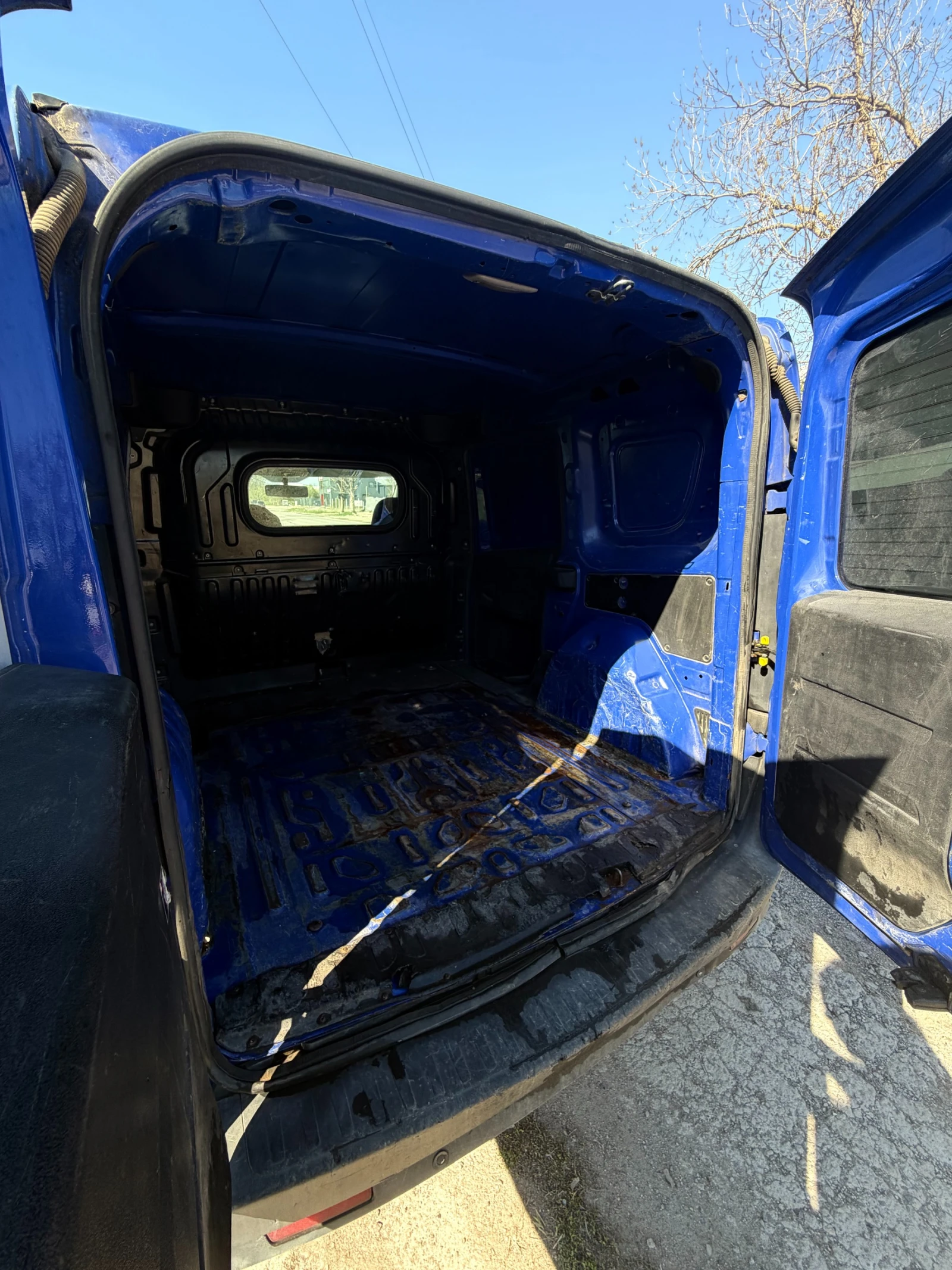 Fiat Doblo МЕТАН, снимка 6 - Автомобили и джипове - 54285611