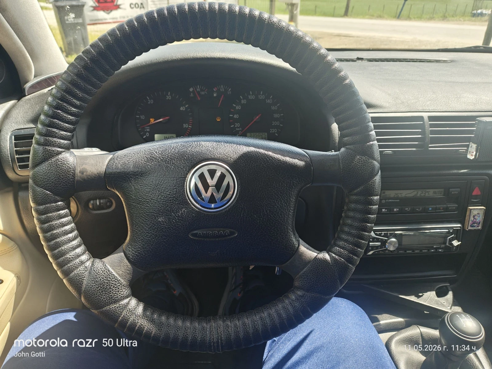 VW Passat 1.9 TDi 110 k.c. klimatronik , снимка 13 - Автомобили и джипове - 54501873