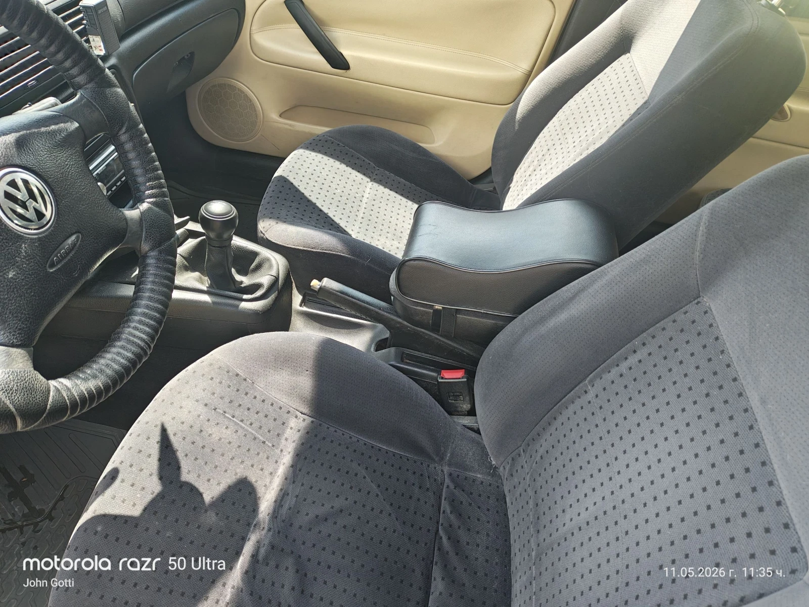 VW Passat 1.9 TDi 110 k.c. klimatronik , снимка 11 - Автомобили и джипове - 54501873