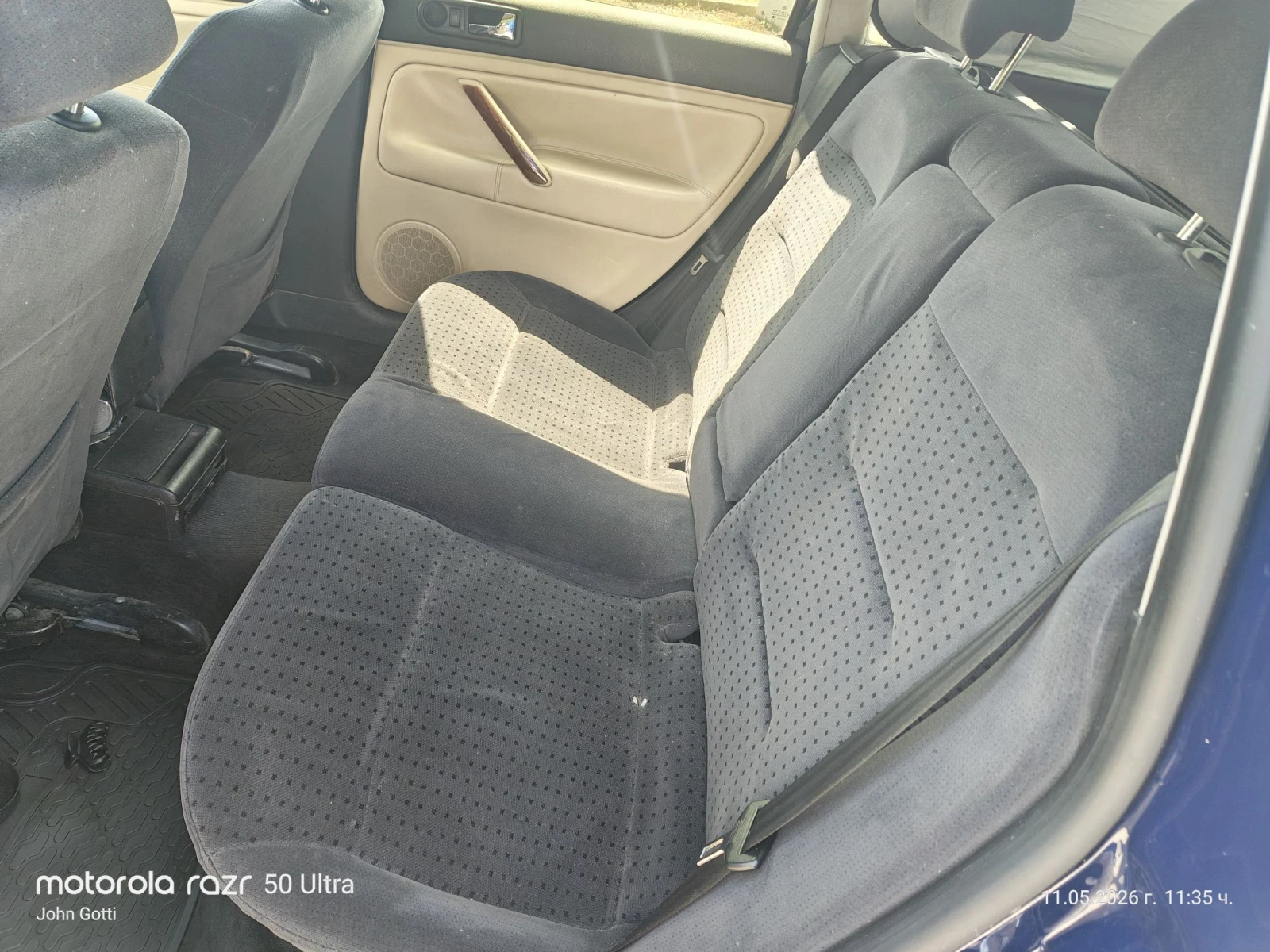 VW Passat 1.9 TDi 110 k.c. klimatronik , снимка 12 - Автомобили и джипове - 54501873