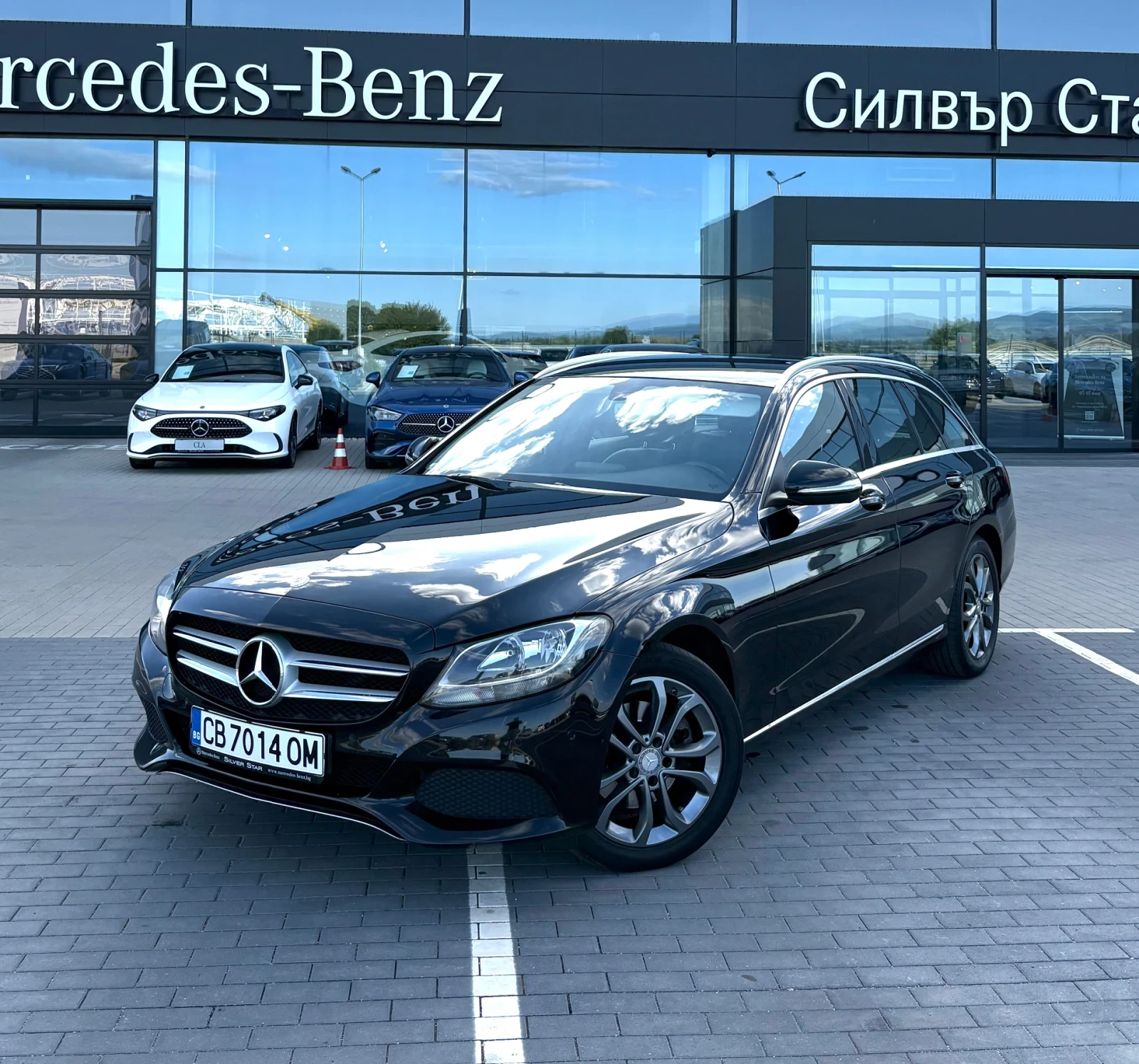 Mercedes-Benz C 220 Avantgarde Сервизна История