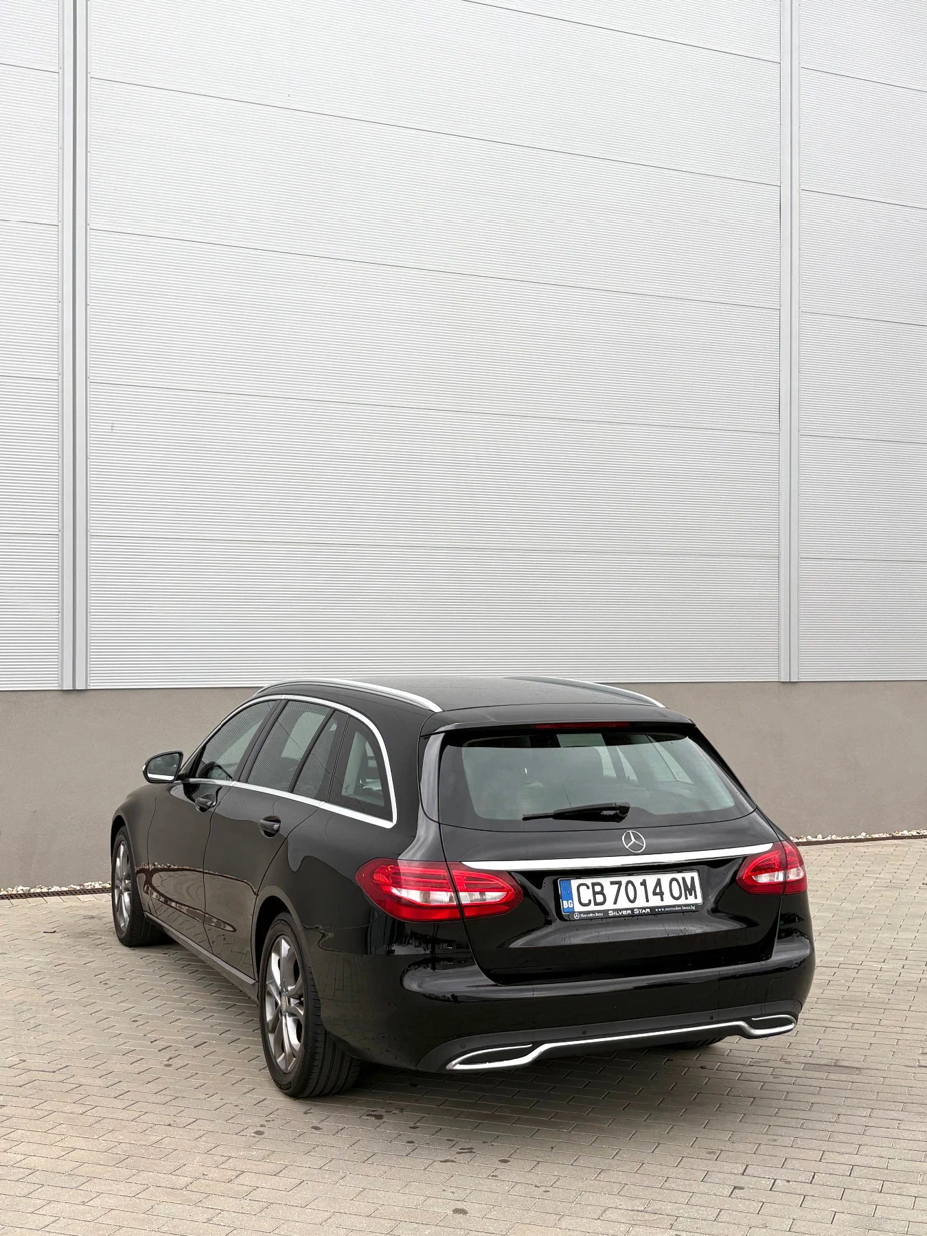 Mercedes-Benz C 220 Avantgarde Сервизна История, снимка 4 - Автомобили и джипове - 55161379