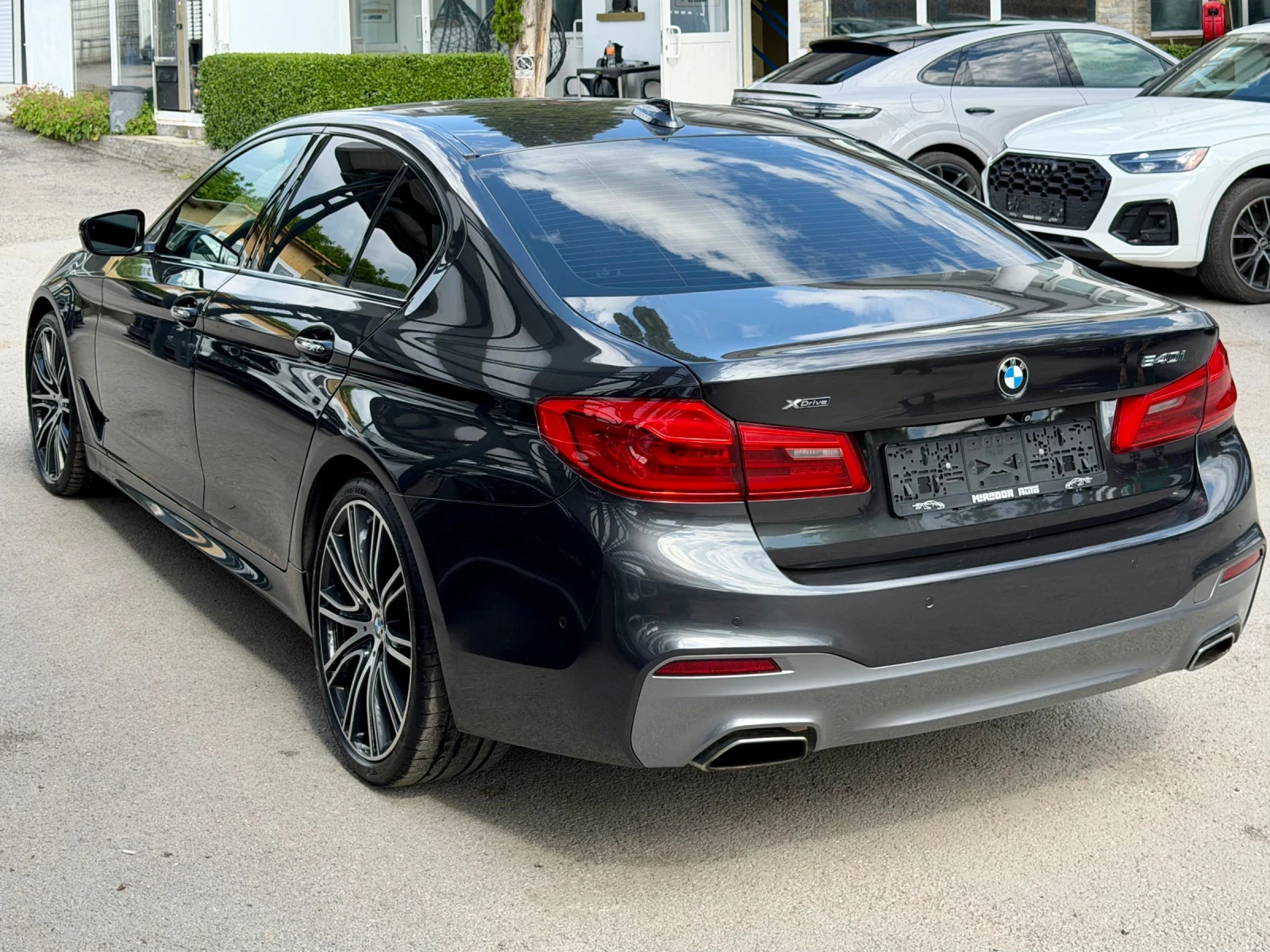 BMW 540 M-pack xDrive, снимка 6 - Автомобили и джипове - 54769824
