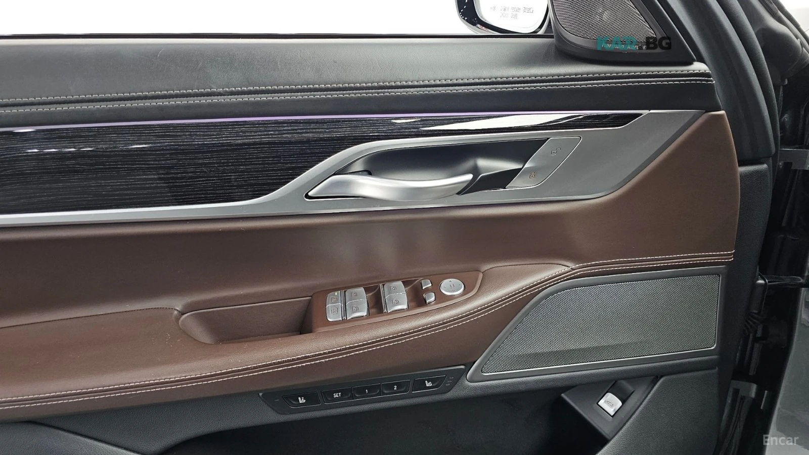 BMW 740 M-SPORT/HUD/360/DISTRONIC/XDRIVE, снимка 8 - Автомобили и джипове - 54814093